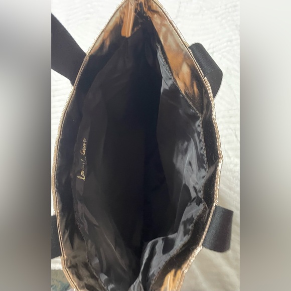 Victoria Secret Large Rose Gold Metallic Puffer Tote Bag - Picture 6 of 9